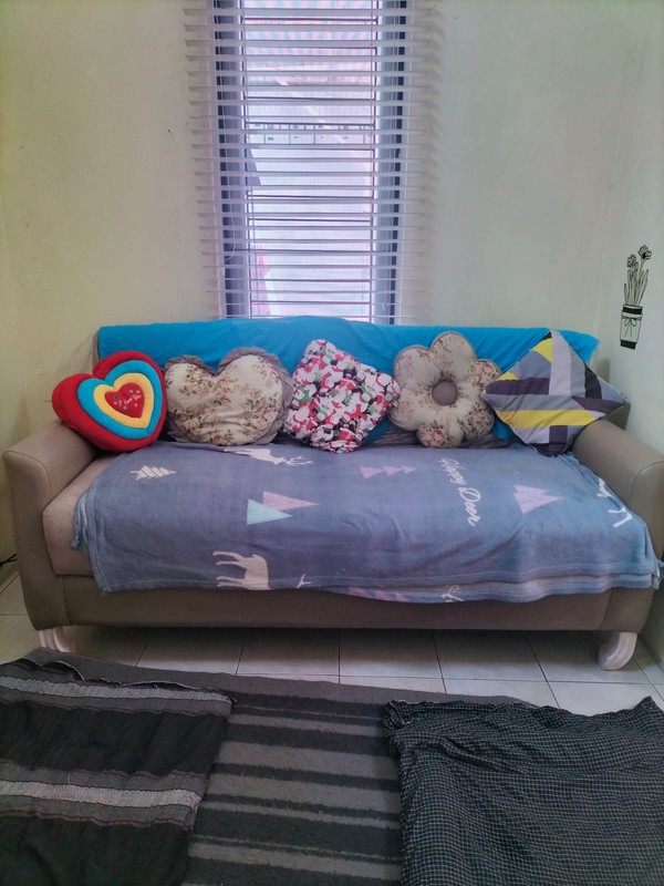Rumah di Graha Bintaro KT 2+1 KM 2 Surat SHM LT 124 LB 70
