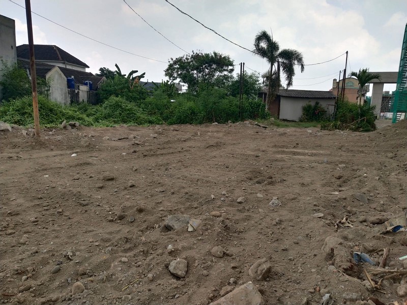 Tanah Strategis 1591 Meter Persegi, Lokasi Jalan Kabupaten, Gamping, Sleman