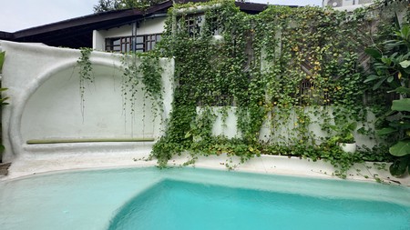 Leasehold - Stylish 8-Unit Villa Complex - Top Investment in Canggu, Bali