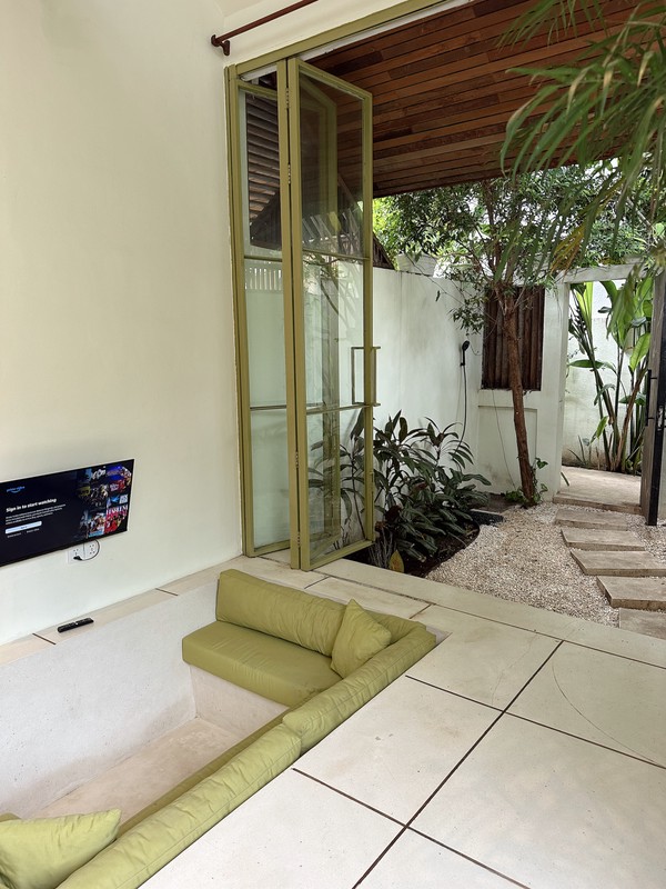 Leasehold - Stylish 8-Unit Villa Complex - Top Investment in Canggu, Bali
