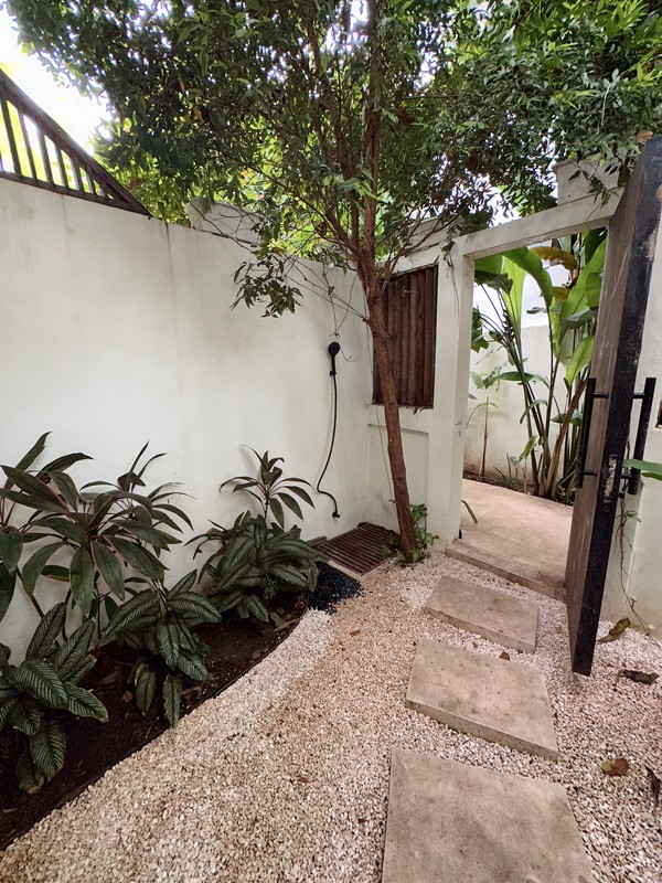 Leasehold - Stylish 8-Unit Villa Complex - Top Investment in Canggu, Bali