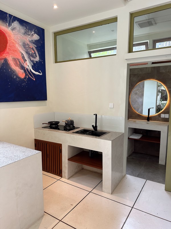 Leasehold - Stylish 8-Unit Villa Complex - Top Investment in Canggu, Bali