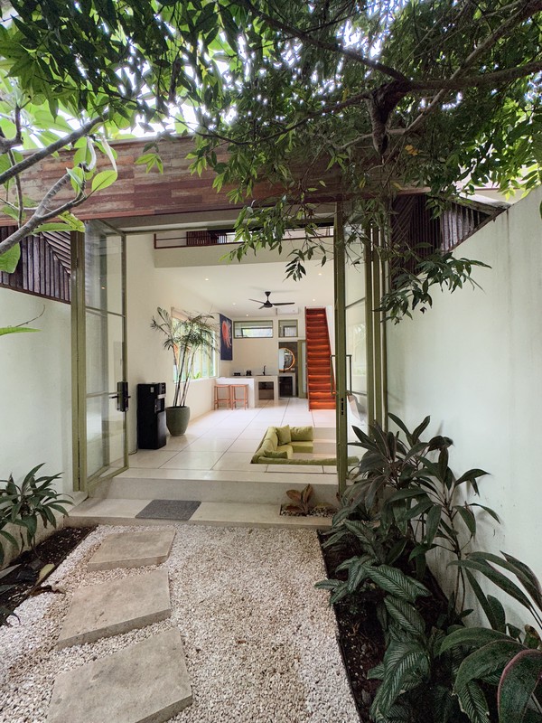 Leasehold - Stylish 8-Unit Villa Complex - Top Investment in Canggu, Bali