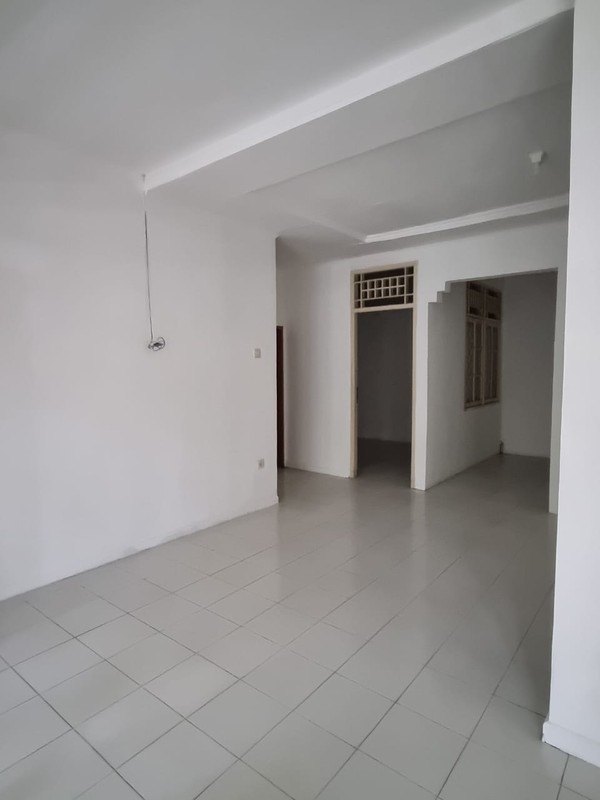 Disewa Rumah Siap Huni di Bintaro Jaya Sektor 9 dengan KT 3+1 KM 1+1