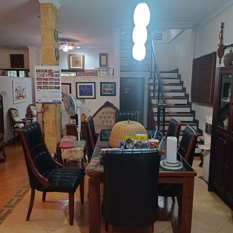 Dijual Rumah Siap Huni Jl. Hangjebat, Kebayoran Baru, Jakarta Selatan