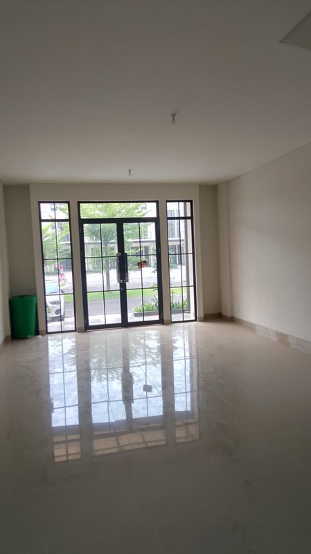 DISEWAKAN RUKO BARU 2 lantai London Park Avenue WISATA BUKIT MAS