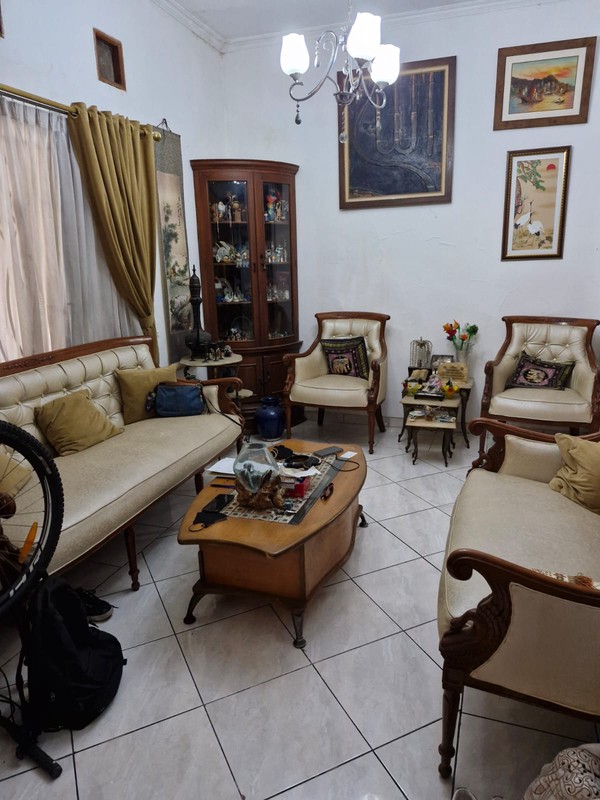 Dijual Rumah Lingkungan Tenang Lokasi Strategis Di Jl. Juana, Menteng, Jakarta Pusat