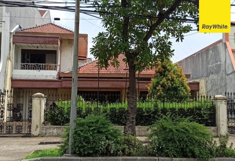 Dijual Rumah di Jalan Raya Jemur Andayani Surabaya
