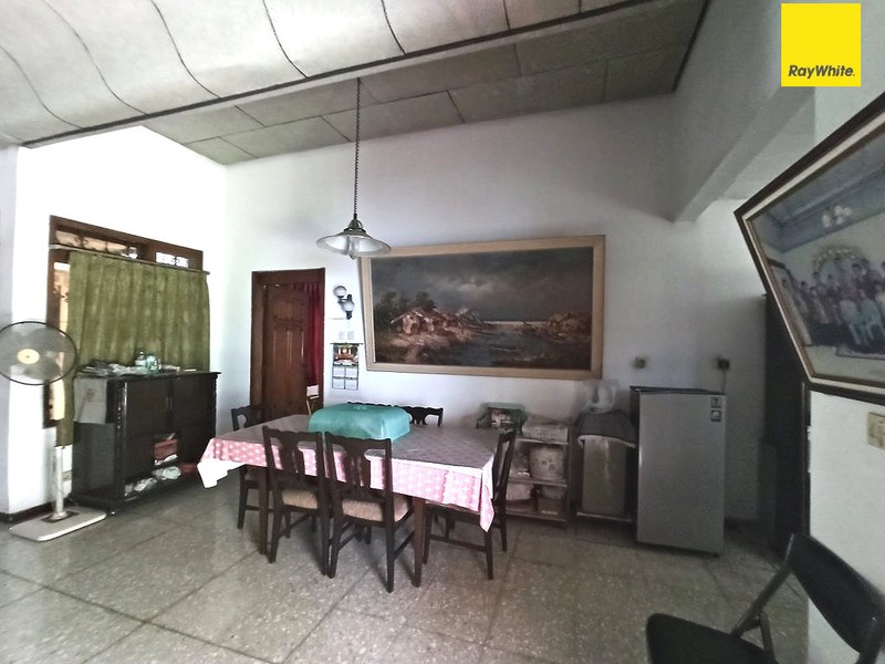 Dijual Rumah di Jalan Raya Jemur Andayani Surabaya