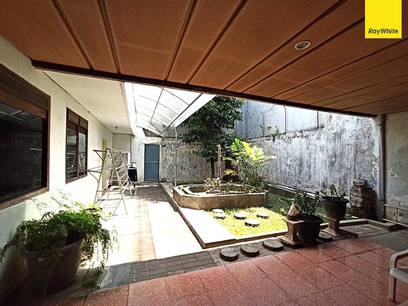 Dijual Rumah di Jalan Raya Jemur Andayani Surabaya