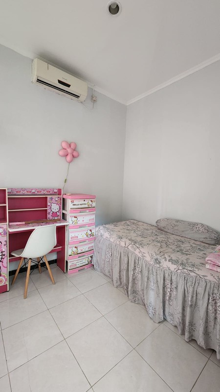 Rumah Puri Surya Jaya Cluster Boston Siap ditempati