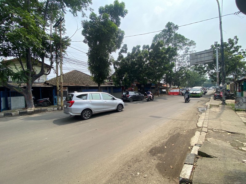 Karawaci pasar baru ruko bangunan komersial kantor luas 400 di jalan utama