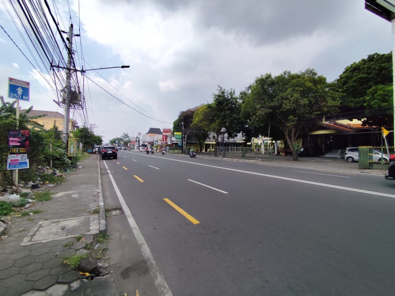 Ruang Usaha Cocok Untuk Kantor Lokasi Strategis Dekat Gembira Loka Zoo