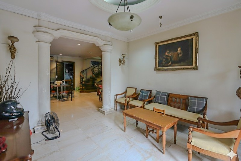 Rumah Mewah & Strategis di Kelapa Gading