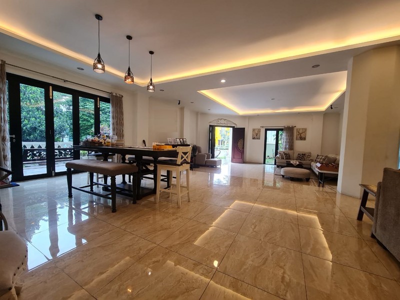 Rumah Mandiri European Design The Green BSD city