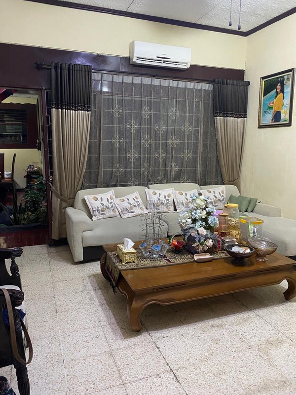 Rumah+Tanah Lokasai Dekat Kampus ATMAJAYA, Caturtunggal, Depok, Sleman