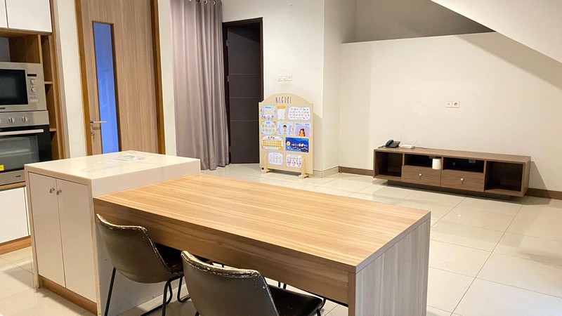 Rumah di Bintaro sektor 9 Semi Furnished 2 Lantai di Bintaro Sektor 9 KT 4+1 KM 3+1 Surat SHM