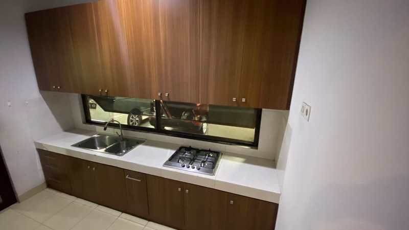 Rumah di Bintaro sektor 9 Semi Furnished 2 Lantai di Bintaro Sektor 9 KT 4+1 KM 3+1 Surat SHM