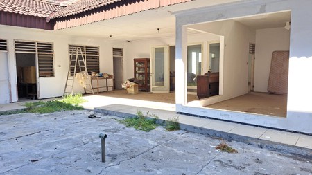 Di Jual Rumah Hitung Tanah di DHARMAHUSADA INDAH BARAT Surabaya Timur