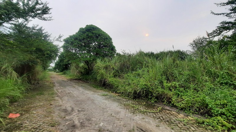 TANAH DI LOKASI STRATEGIS DI PERUMAHAN TAMAN SENTOSA DEKAT DENGAN PINTU TOL CIKARANG BARAT