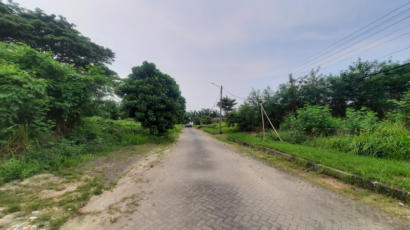 TANAH DI LOKASI STRATEGIS DI PERUMAHAN TAMAN SENTOSA DEKAT DENGAN PINTU TOL CIKARANG BARAT