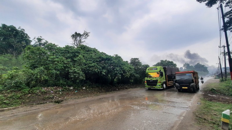 KAVLING PINGGIR JALAN DI LOKASI STRATEGIS DI TAMANSARI KARAWANG BARAT