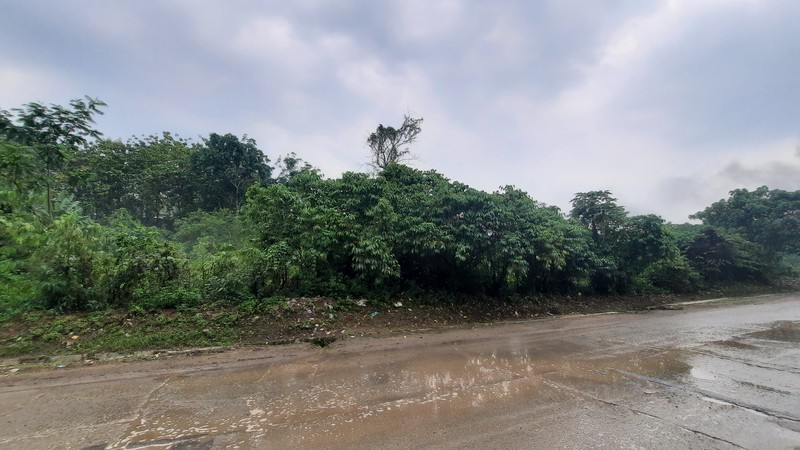 KAVLING PINGGIR JALAN DI LOKASI STRATEGIS DI TAMANSARI KARAWANG BARAT