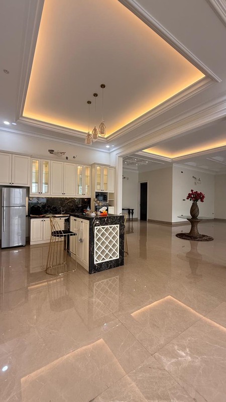 Rumah Mewah di Pondok Indah KT 5+2 KM 5+3 Kolam Rang dengan Luas Tanah 627 m2 Luas Bangunan 1050 m2