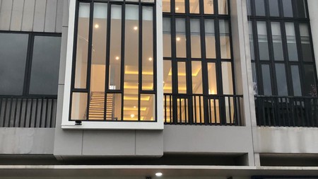 Dijual Ruko Gravitas - Lavon swancity Cikupa Kabupaten Tangerang