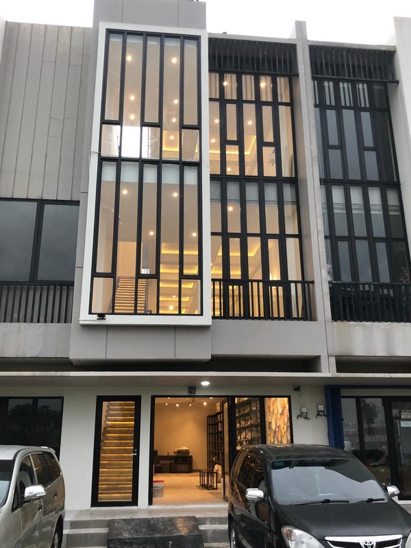 Dijual Ruko Gravitas - Lavon swancity Cikupa Kabupaten Tangerang