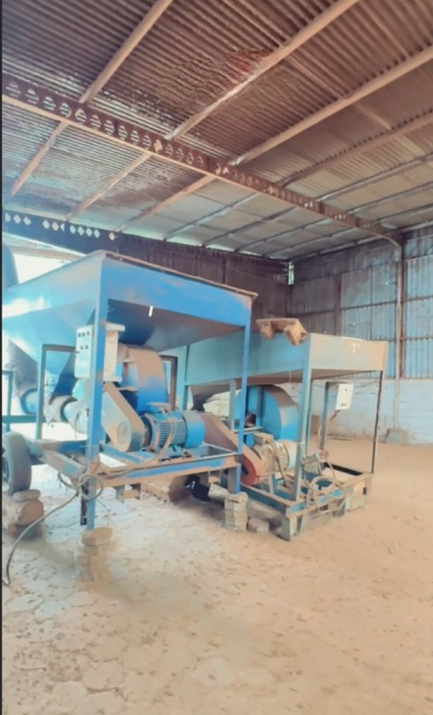 MURAH  Rp. 2 Juta-an/m2 Dijual 4 Hektar Pabrik Kepatihan Industri Gresik Jawa Timur - Ex Pabrik Wood Pellet / Wood Palet - Lengkap Ijin Usaha - Zona Industri - Bonus Mesin -mesin Industri - SHM - Stra
