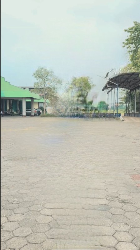 MURAH  Rp. 2 Juta-an/m2 Dijual 4 Hektar Pabrik Kepatihan Industri Gresik Jawa Timur - Ex Pabrik Wood Pellet / Wood Palet - Lengkap Ijin Usaha - Zona Industri - Bonus Mesin -mesin Industri - SHM - Stra
