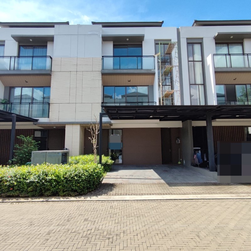 Flash Sale. Rumah mewah Zora cluster Keia, BSD