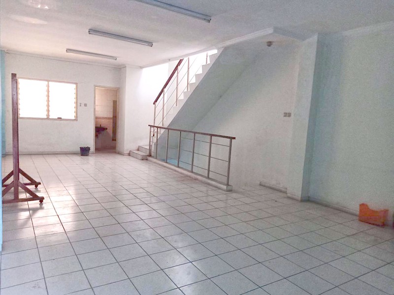  Ruko Santa Monika Dekat Tarakanita Gading Serpong Tangerang