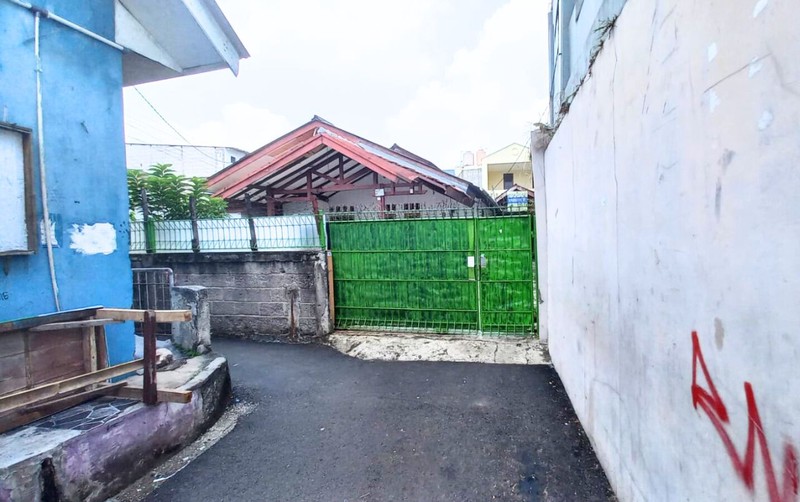 Rumah Kost 24 Kamar Dijual Lokasi di Utan Kayu Matraman Jaktim