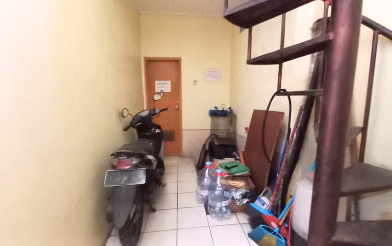 Rumah Kost 24 Kamar Dijual Lokasi di Utan Kayu Matraman Jaktim