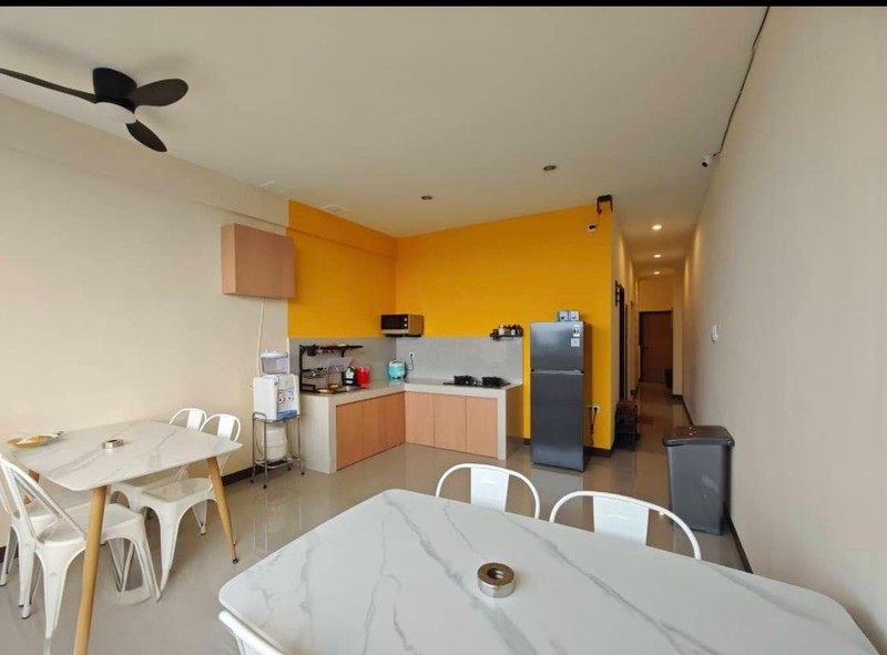 Dijual Kost- kost san, cocok untuk Investasi, lokasi strategis di Jakarta Barat