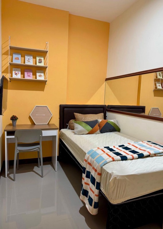 Dijual Kost- kost san, cocok untuk Investasi, lokasi strategis di Jakarta Barat