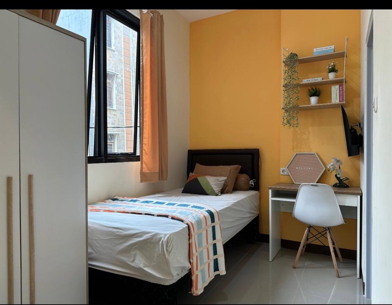 Dijual Kost- kost san, cocok untuk Investasi, lokasi strategis di Jakarta Barat