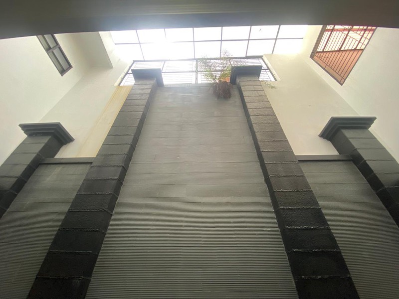 Rumah 2 Lantai Full Furnished Disewakan Cocok untuk Kantor di Mendawai Kramat Pela Kebayoran Baru Jaksel