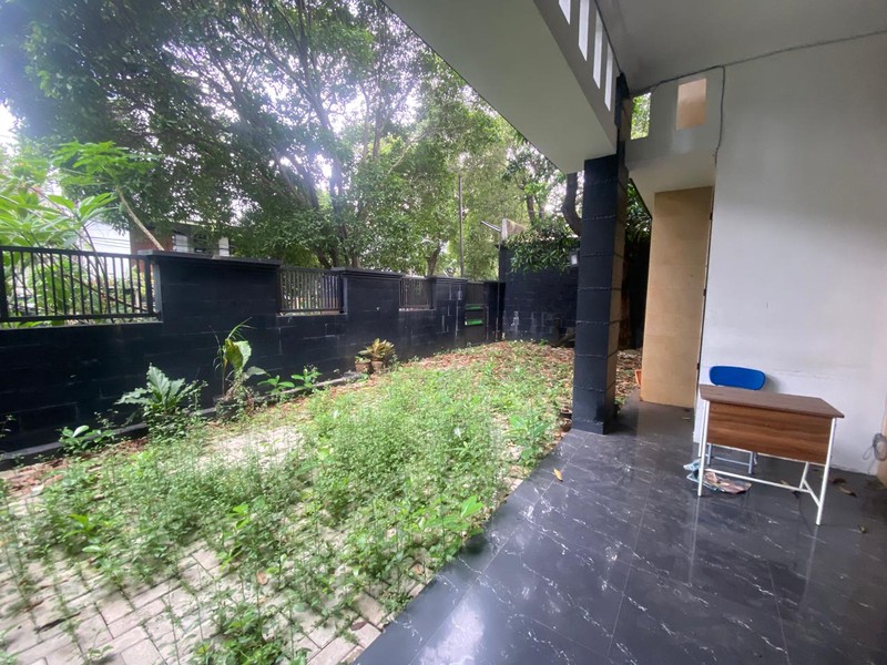 Rumah 2 Lantai Full Furnished Disewakan Cocok untuk Kantor di Mendawai Kramat Pela Kebayoran Baru Jaksel