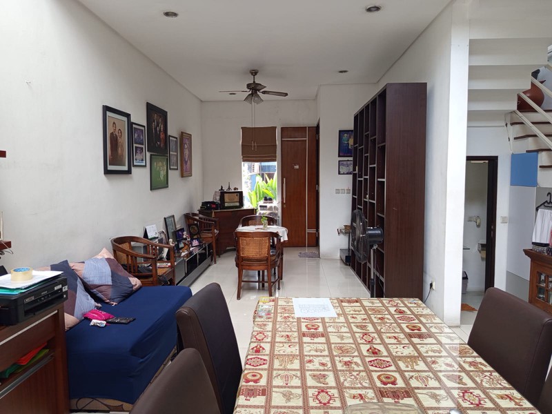 Hunian Eksklusif di Tebet - Void System, Desain Arsitek, Bebas Banjir!