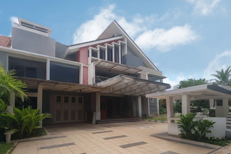 Dijual Rumah Mewah di Perumahan Deltasari Indah, Koreksari, Kureksari, Kec. Waru, Kabupaten Sidoarjo, Jawa Timur 61256