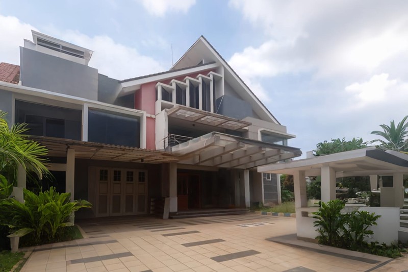 Dijual Rumah Mewah di Perumahan Deltasari Indah, Koreksari, Kureksari, Kec. Waru, Kabupaten Sidoarjo, Jawa Timur 61256
