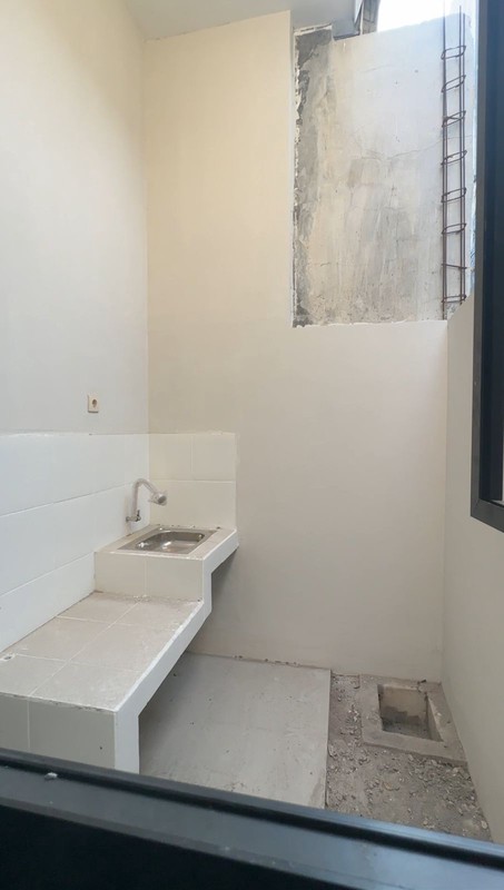 Rumah Baru Surabaya di Alana Gunung Sari Indah