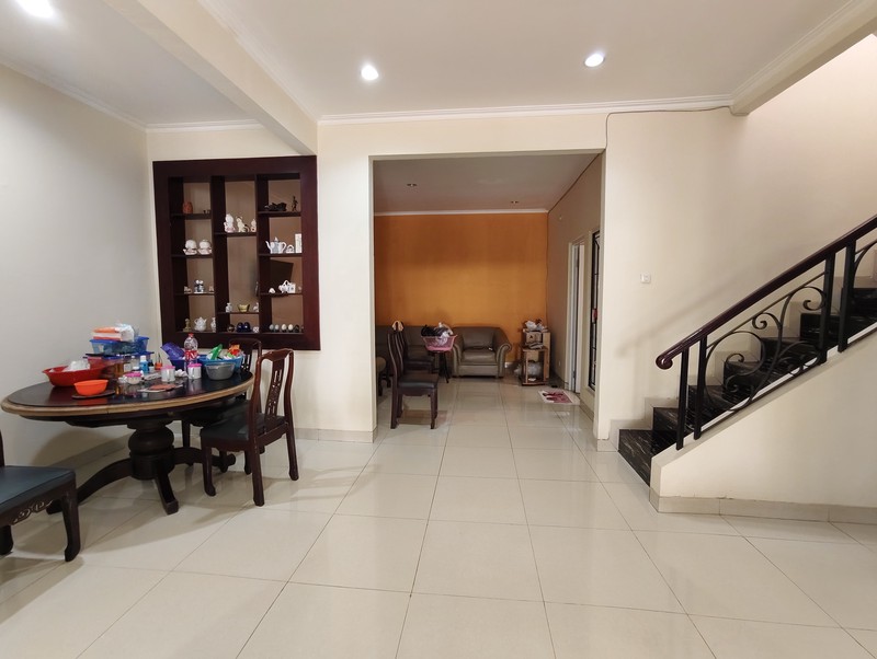 Rumah Kota Wisata Siap Huni