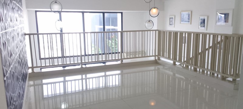 Ruang Kantor Dua Lantai Di Gedung SOHO Pancoran, Di Jl. MT haryono, Tebet