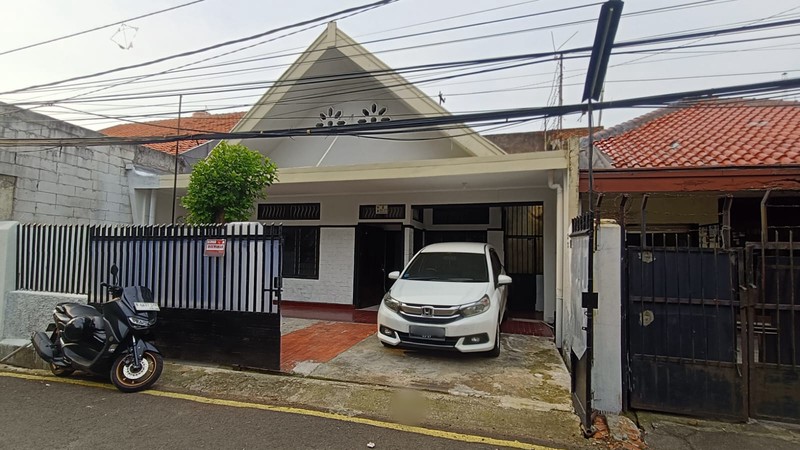 Rumah Disewakan di Bukit Duri Tebet Jaksel