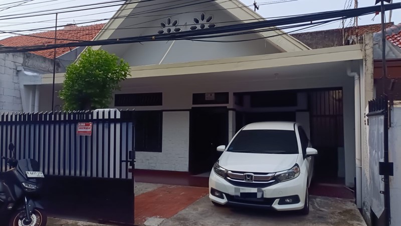 Rumah Disewakan di Bukit Duri Tebet Jaksel