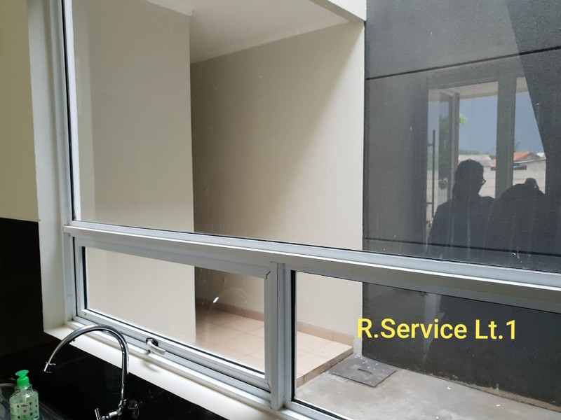 Rumah dalam cluster,siap huni,lokasi oke di Bintaro Jaya sektor 9